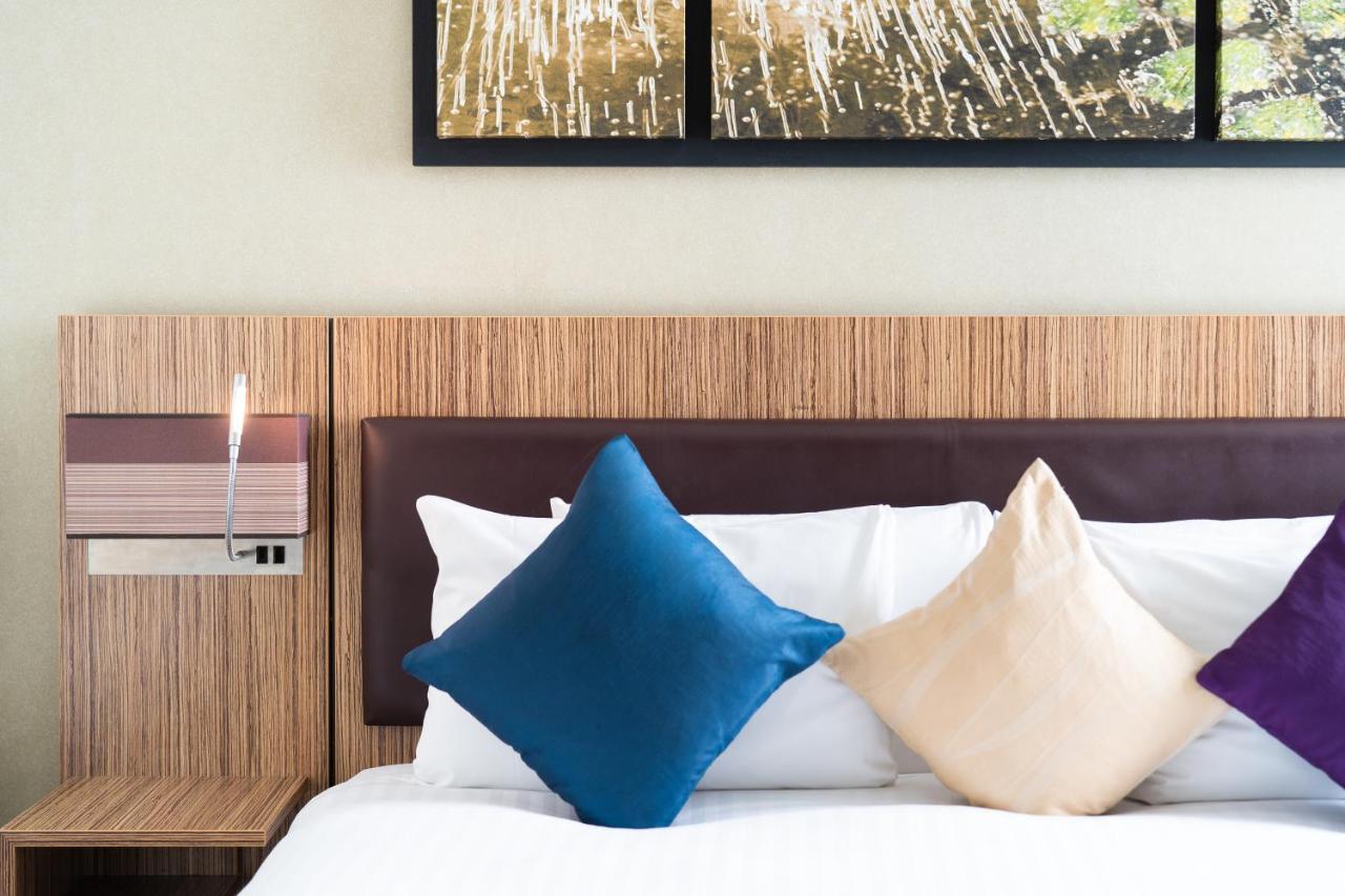 Holiday Inn Stevenage By Ihg Екстер'єр фото