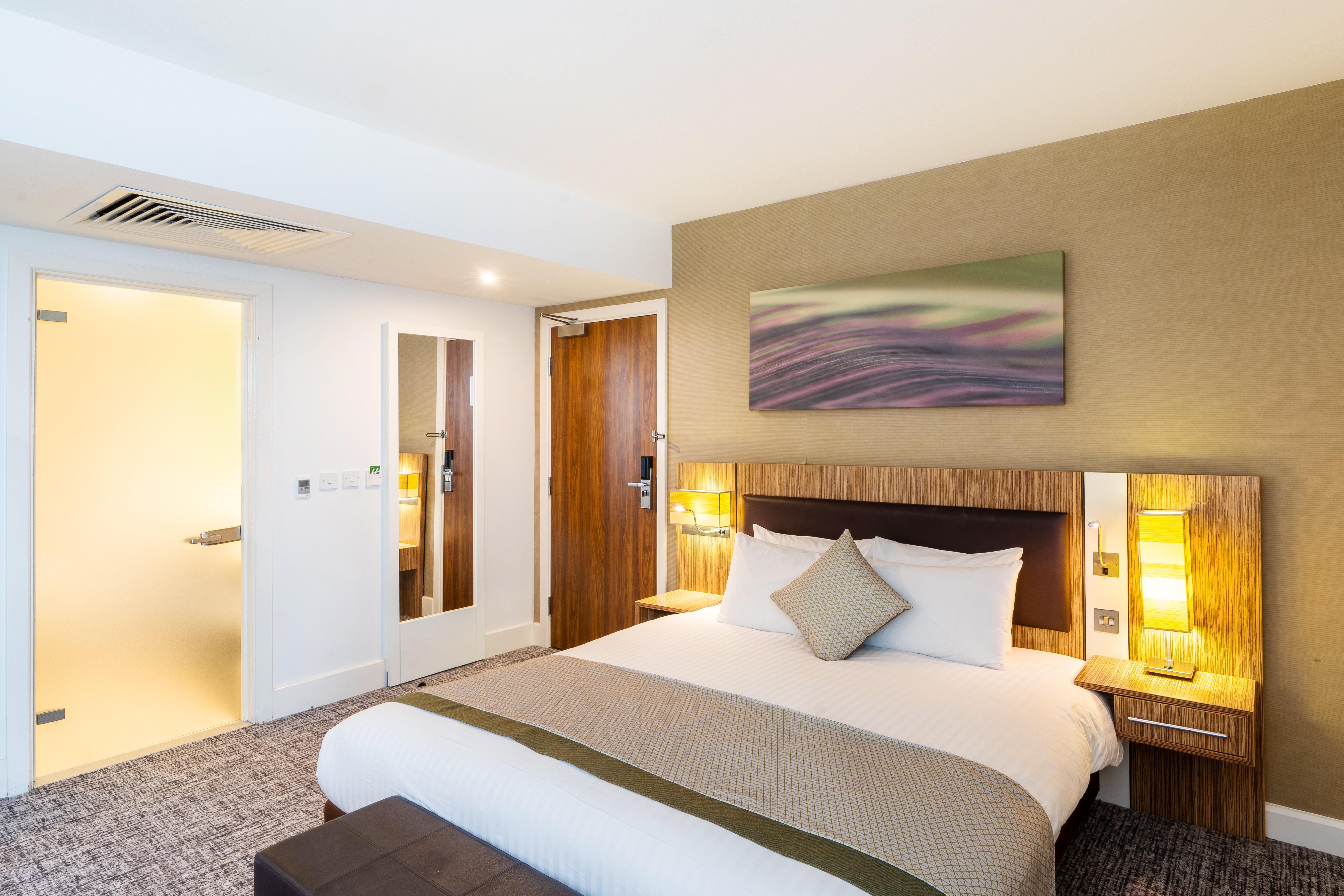 Holiday Inn Stevenage By Ihg Екстер'єр фото