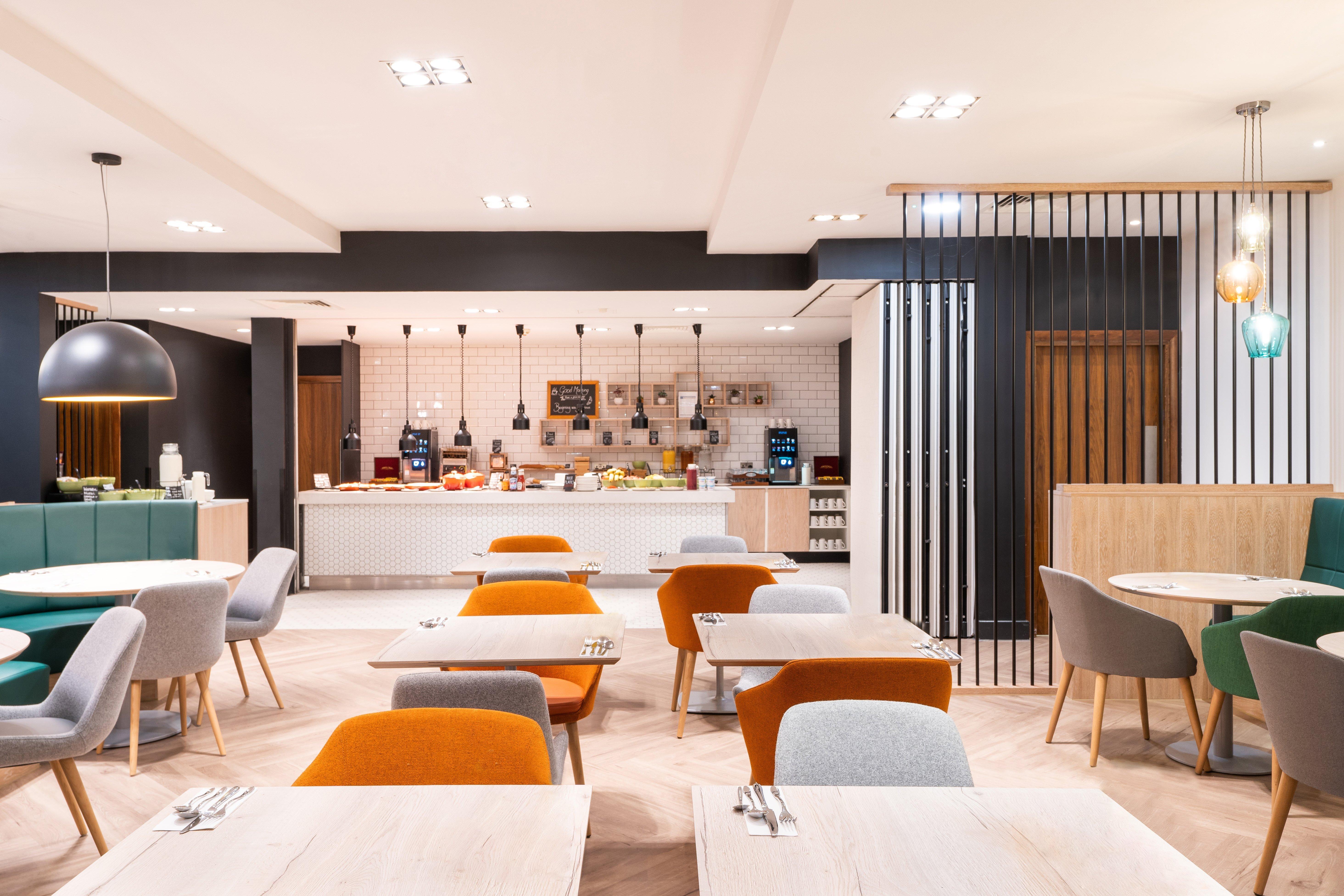 Holiday Inn Stevenage By Ihg Екстер'єр фото