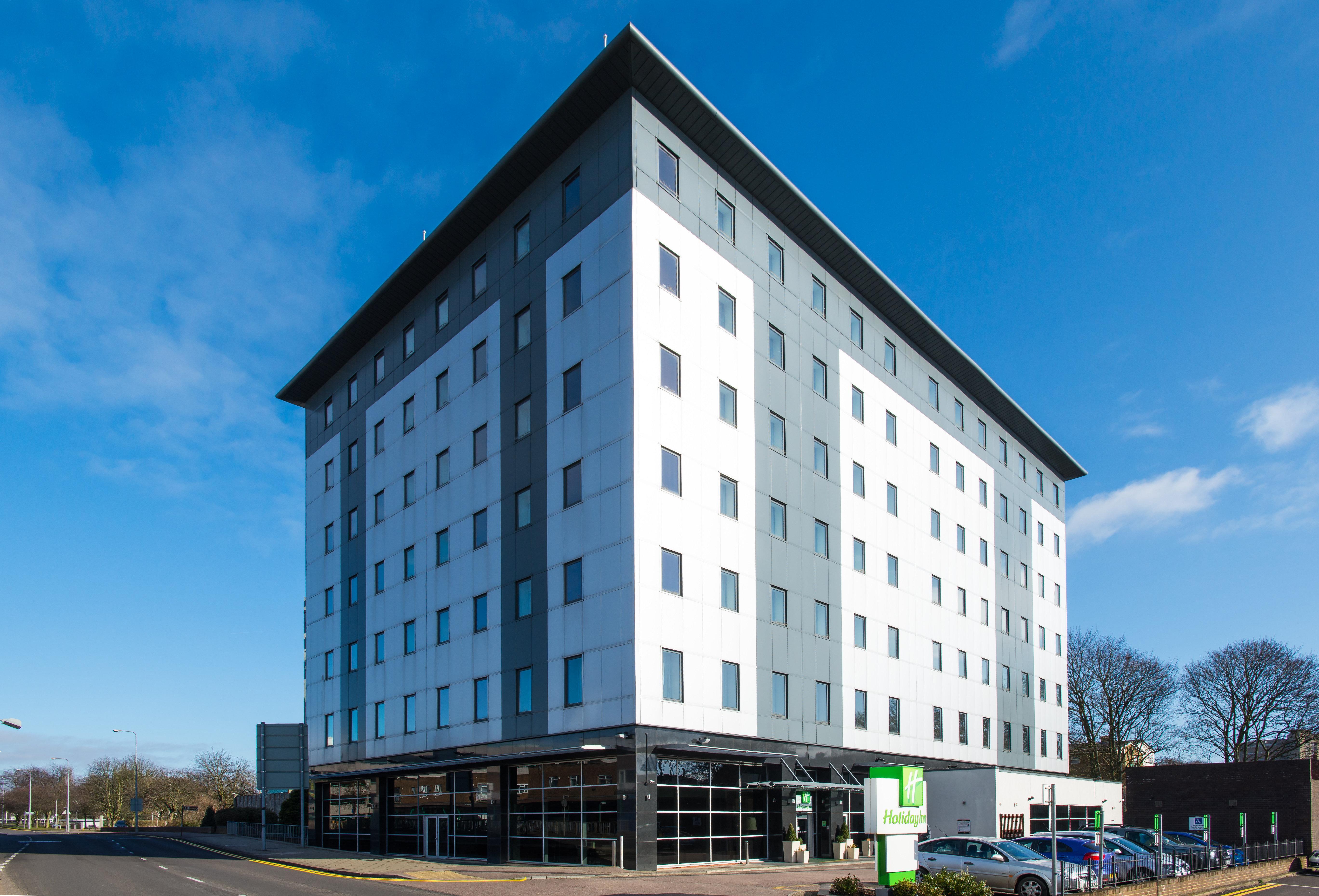 Holiday Inn Stevenage By Ihg Екстер'єр фото