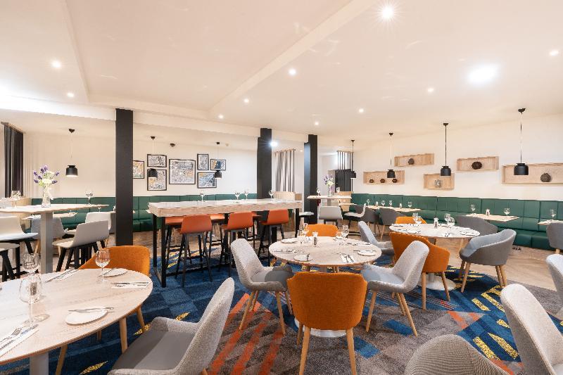 Holiday Inn Stevenage By Ihg Екстер'єр фото
